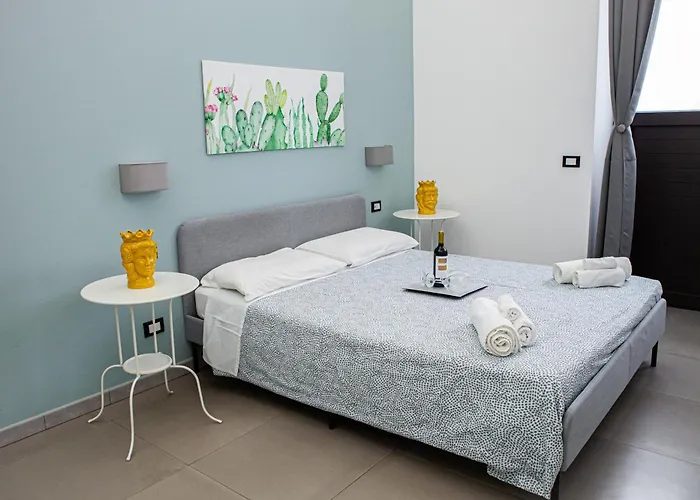 Ruggero Settimo - Holiday Houses